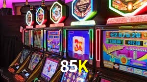 Página oficial no Facebook da 85K